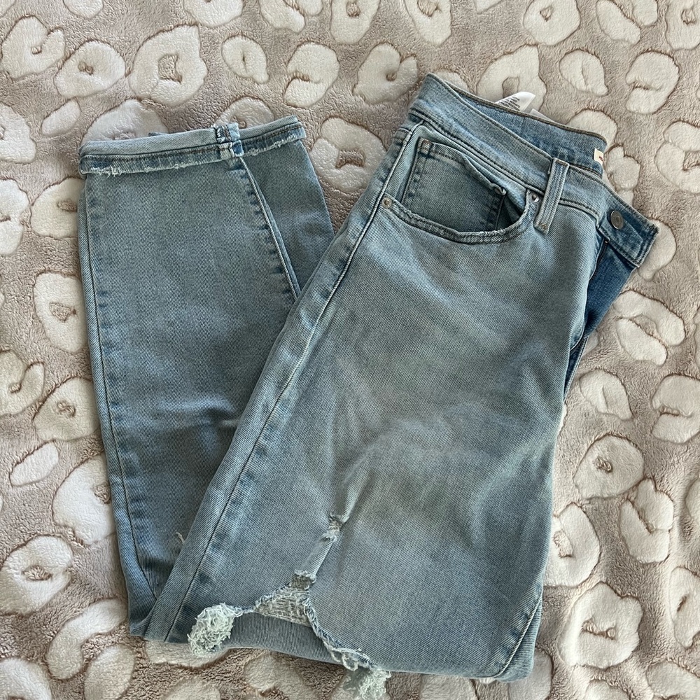 Levi’s High Waisted Mom Jean
